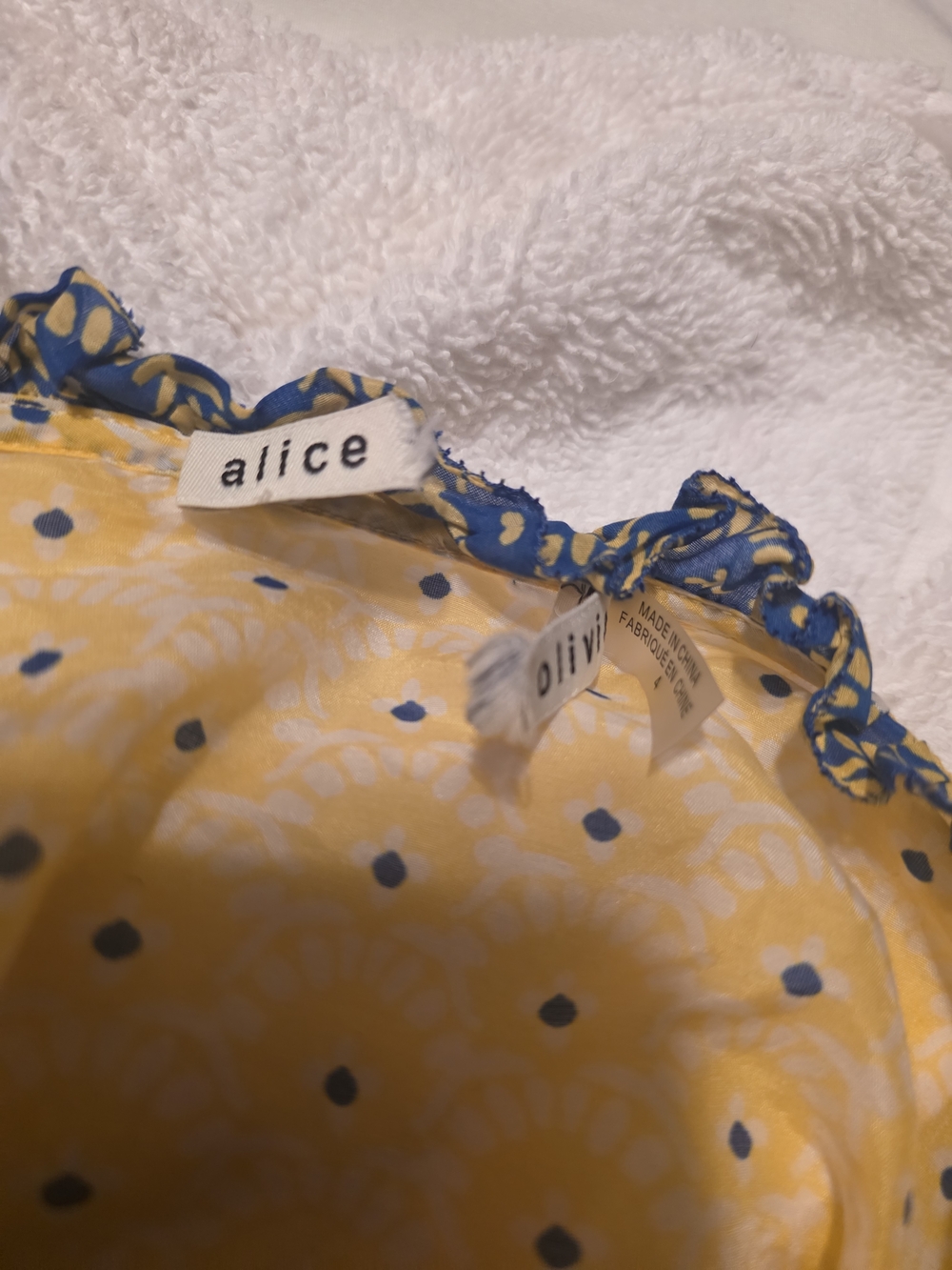 Alice + Olivia Boho Patchwork Bell Sleeve Blouse - Size 4 - Picture 2 of 3